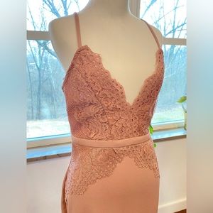 lovely lace dresses NWOT